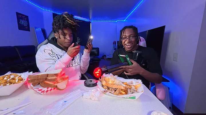 WE GOT THE MUNCHIES THEN I PULLED THIS OUT...@rrjus