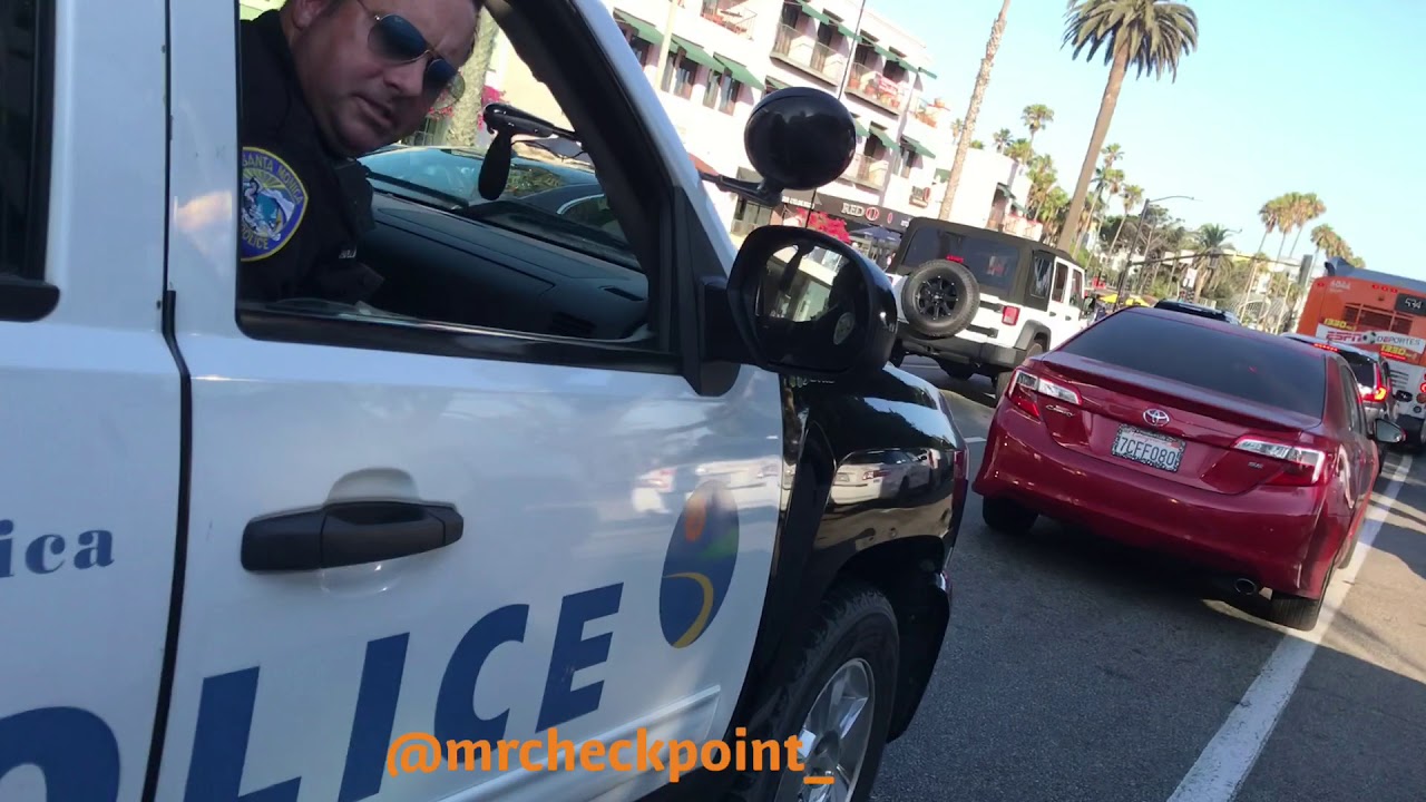 Officer Holloway calls me a "psycho" after asking him to Buckle his