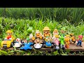 Super Mario bros: Princess peach|Mario|Luigi|Yoshi|Toad|Koopa troopa|goomba mario|Bowser|donkey kong