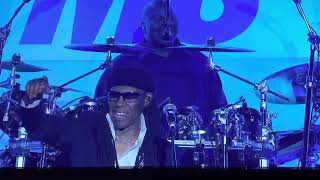 Video thumbnail of "Nile Rodgers & CHIC - "Let's Dance" Live at The Race to Erase MS May 20, 2022"