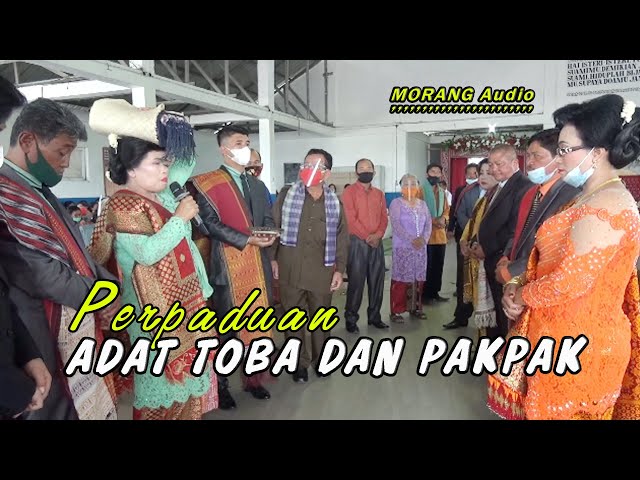 PERPADUAN ADAT TOBA DAN PAKPAK class=