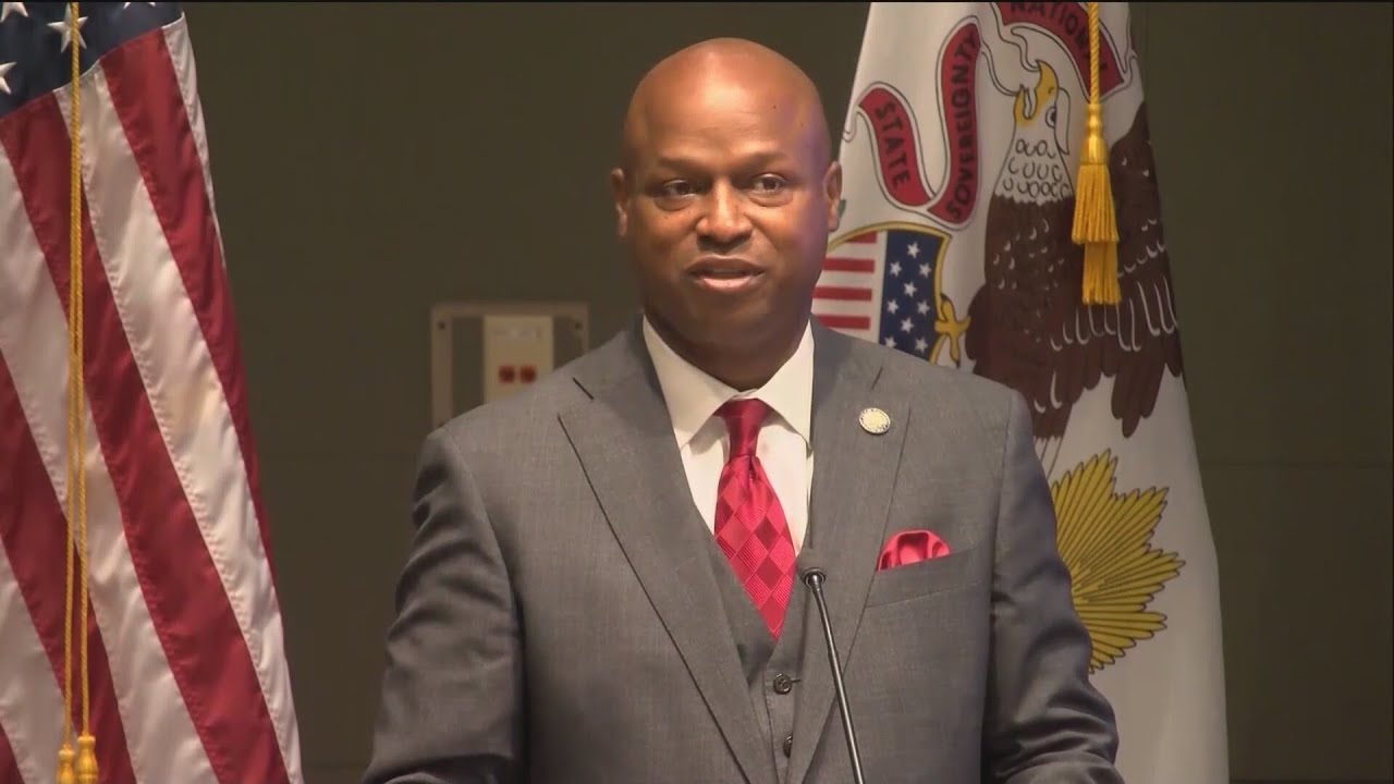 Illinois speaker discusses new Bears, White Sox stadiums and legislation to combat the migrant crisi