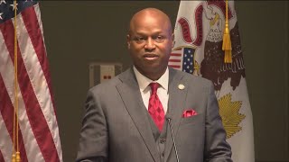 Illinois speaker discusses new Bears, White Sox stadiums and legislation to combat the migrant crisi