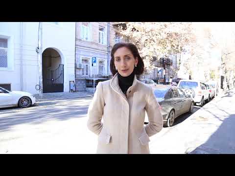 ელზა ბებია