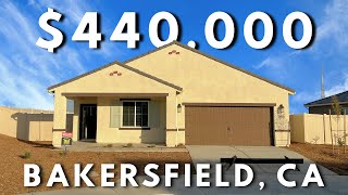 INSIDE A STUNNING NEW CONSTRUCTION HOME IN BAKERSFIELD CALIFORNIA | $440,000 by Adrian Prado 565 views 5 months ago 11 minutes, 50 seconds