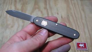 Victorinox / Swiss Army Knife - Gardener a.k.a. Floral knife 