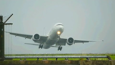 RFS | Plane crosswind landing | REAL vs RFS@Press2Go