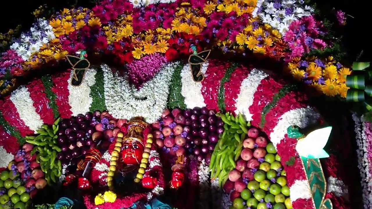 Fruits Vegetables Flower Designs In The Temple Of God Youtube