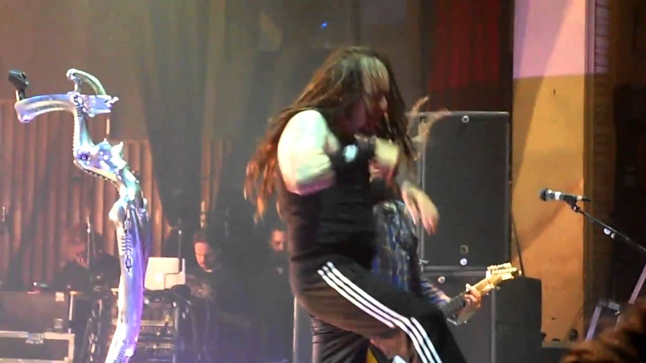 Korn Throw Me Away Live At Southampton Guild Hall October 8th 2010