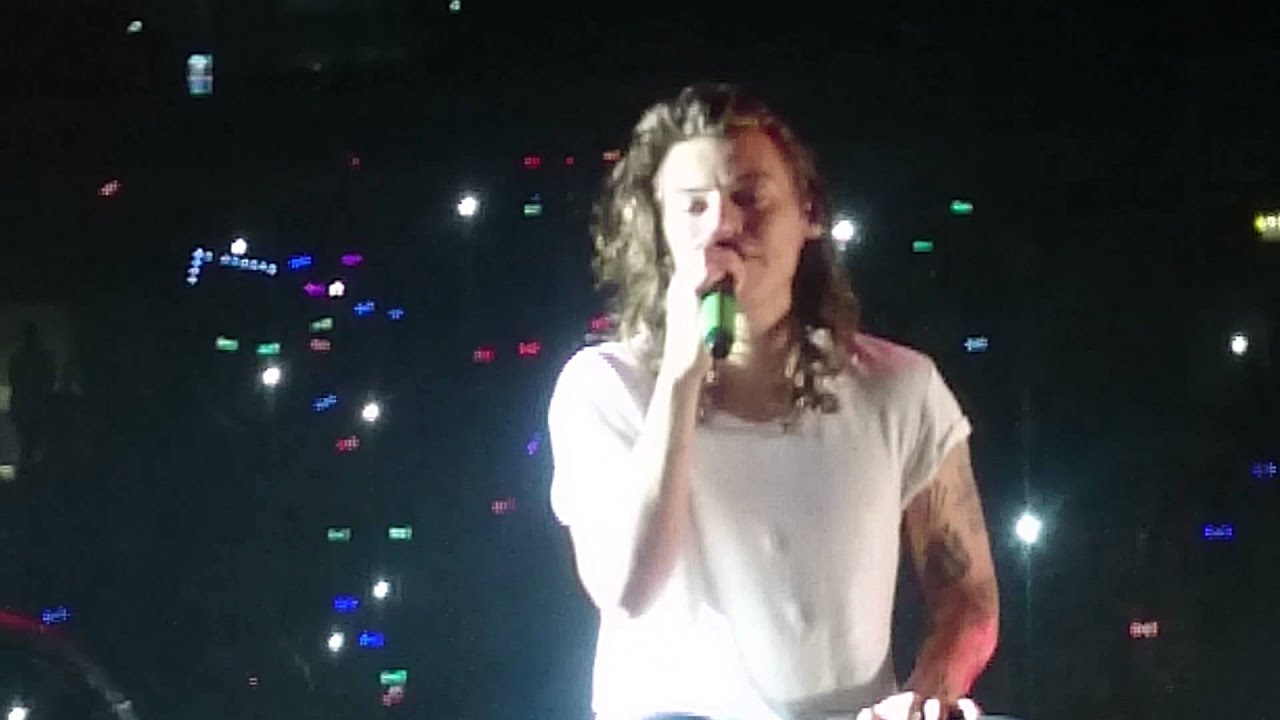One Direction (Harry) - Little things. Belfast