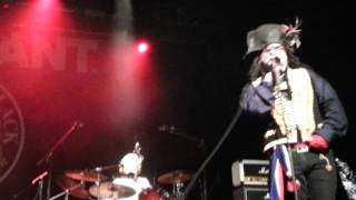 Adam Ant  Stand And Der   wwwindiegogocomrainsinla