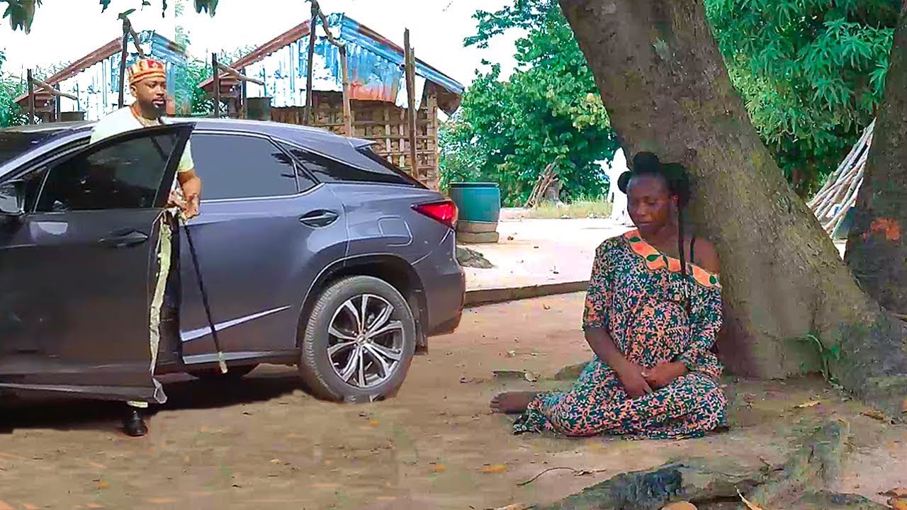 COMMENT LES DOULEUR D'UNE FILLE PAUVRE ENCEINTE REJETÉ ATTIRÉ L'ATTENTION D'UN RICHE MEC DE LA VILLE