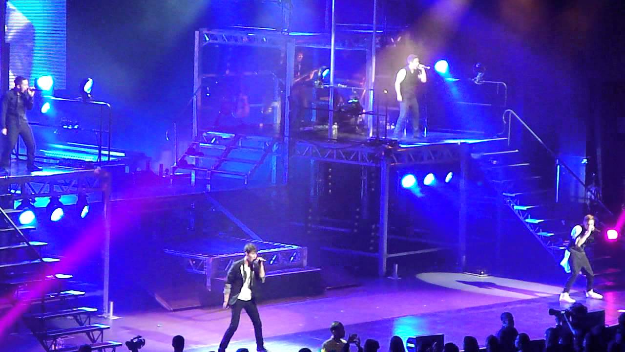 Big Time Rush CONCERT "NOTHING EVEN MATTERS" 2012 Los Angeles Gibson