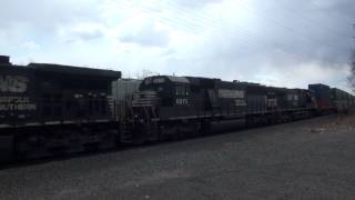 NS 20K Meets CSX Q439-27 With A Horn Salute and Nice Crew Through Bound Brook