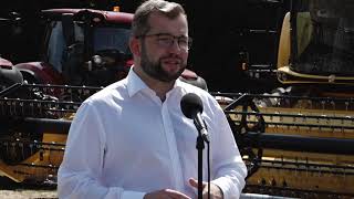 Premier Mateusz Morawiecki Oraz Minister Rolnictwa I Rozwoju Wsi Grzegorz Puda Na Warmii I Mazurach.