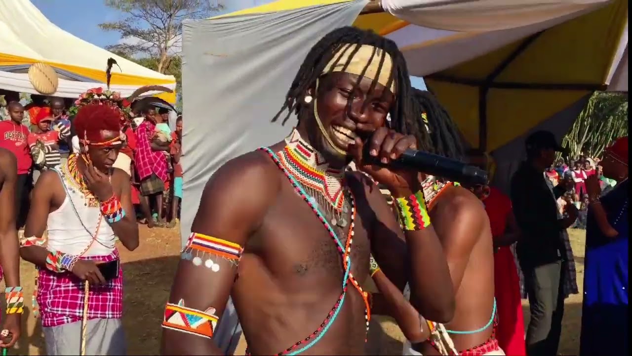 Chriss Tetu & samsellah-live performance in Tamiyioi#NADEDE