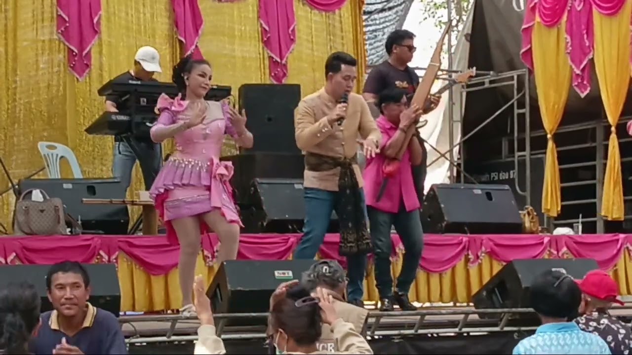 ธีรวัฒน์ เวฬุวัน & หอมจันทร์ ดาวดวงเด่น EP1 วัดโพธิ์ศรีแกดำ อ.แกดำ จ.มหาสารคาม