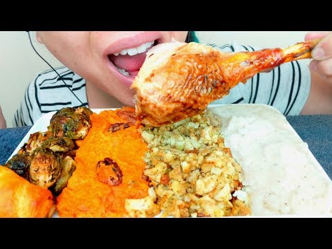 ASMR CHRISTMAS DINNER Turkey, Stuffing, Mashed Potatoes 먹방 *No Talking* suellASMR