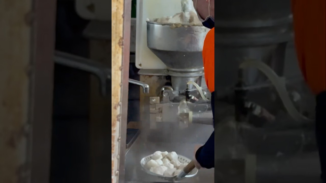魚丸製作過程超療癒 鮮甜滿滿 | Fish Ball Making Process – Packed with Freshness