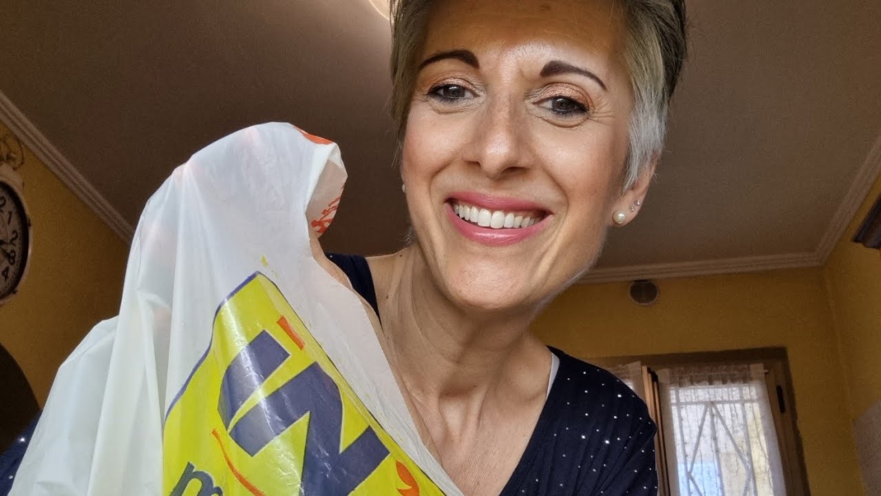 SVUOTA LA SPESA IN'S IN UN BAGNO DI SUDORE!