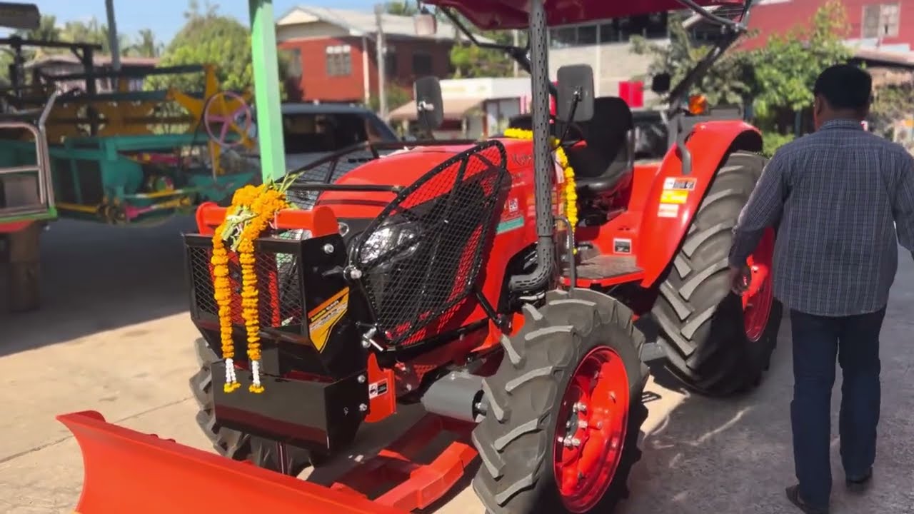 #เซลล์กล้า0810680614  ส่งมอบรถแทรกเตอร์คูโบต้า รุ่น M6240SUH-B คุณหลวงอุดม อ.ชุมพลบุรี จ.สุรินทร์