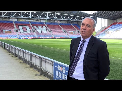 Video: Apakah wigan atletis dalam administrasi?