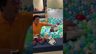 How Many Cars You See? 🚗 Let's Learn To Count!