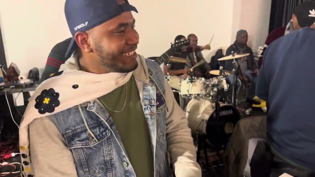 Motamo - M’godro  à Le Mans - Demi-Finale  [ Tournée Janv 2024 ]