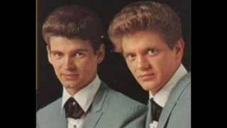 Miniatura de vídeo de "I'm alone because I love you - Everly Brothers"