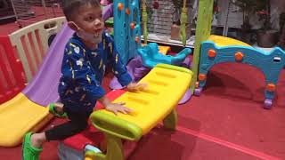 Main di Rumah Mainan Yuuk