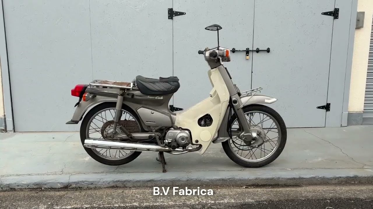 HA02スーパーカブ90フルカスタムボバースタイル スーパーカブ90 カスタム 角目 90 HA02【カスタムベース用車両