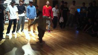 B-Boy Challenge 2011 POPPING SIDE preselect BOOGIEBOOG
