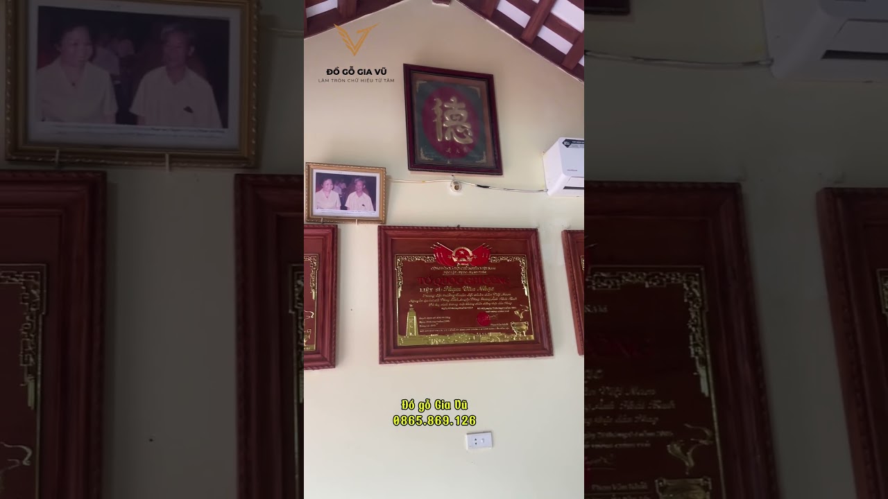 Phòng Thờ Của Gia Đình Cách Mạng 