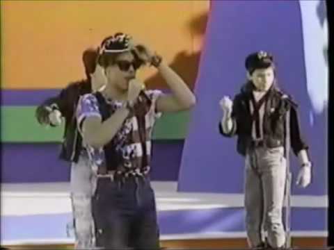 Gafas Oscuras - Menudo (blended) Ricky Martin last song