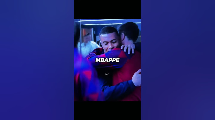 Raphinha tried to take Mbappé’s Golden Boot but Lewandowski missed everything. 😳💀