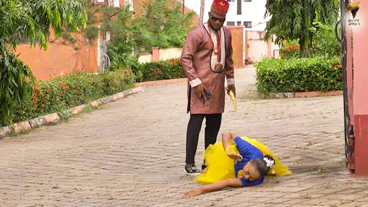 Rich Princess Pretended 2 B A Slave & Living Lyk A Nobody Fell In Luv Wit D Arrogant Prince/Movies