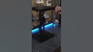 The Batman from InArt and Display case from APEXTime