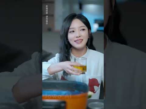 闪婚后大小姐每天都在线打脸 poster