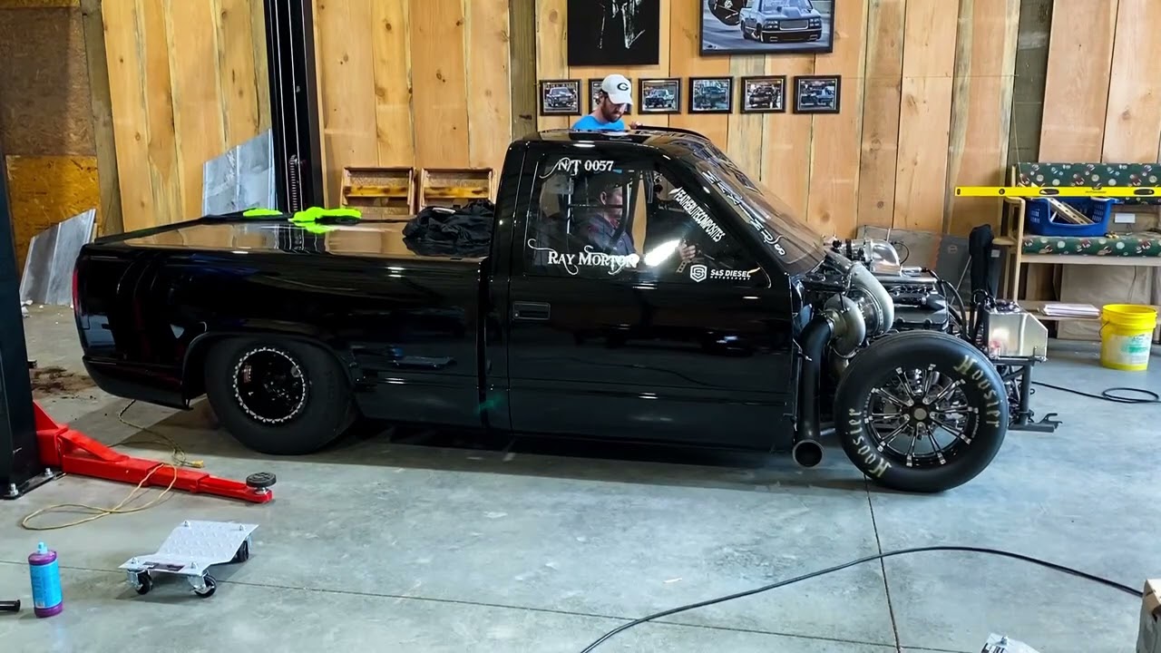 Maximus has a 572 inch BBC with two Big Turbos