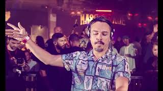 Download Lagu Claptone \u0026 Mylo - Drop The Pressure (Purple Disco Machine Remix) MP3