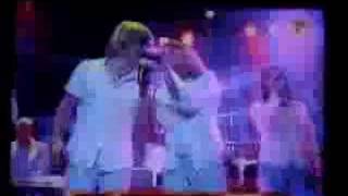 Download Lagu Putnu Balle - Sparni un vejs(live) MP3