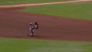 CIN@CHC: Phillips makes diving stop to rob Fowler