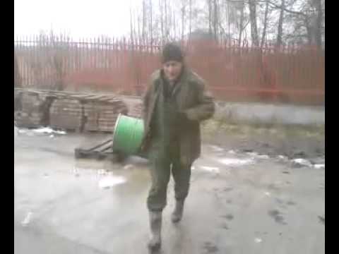 RUSSIAN style Polish Workers Turn Trash Can Into Cannon! - YouTube