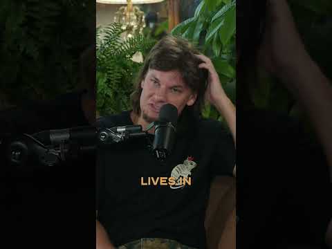 Theo Von makes