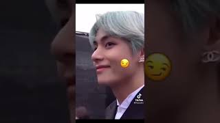 BTS hayranlarının çığlık seslerini duyunca tepkileri 🥰🥰