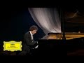 Miniature de la vidéo de la chanson Piano Sonata No. 3 In B Minor, Op. 58: Ii. Scherzo. Molto Vivace