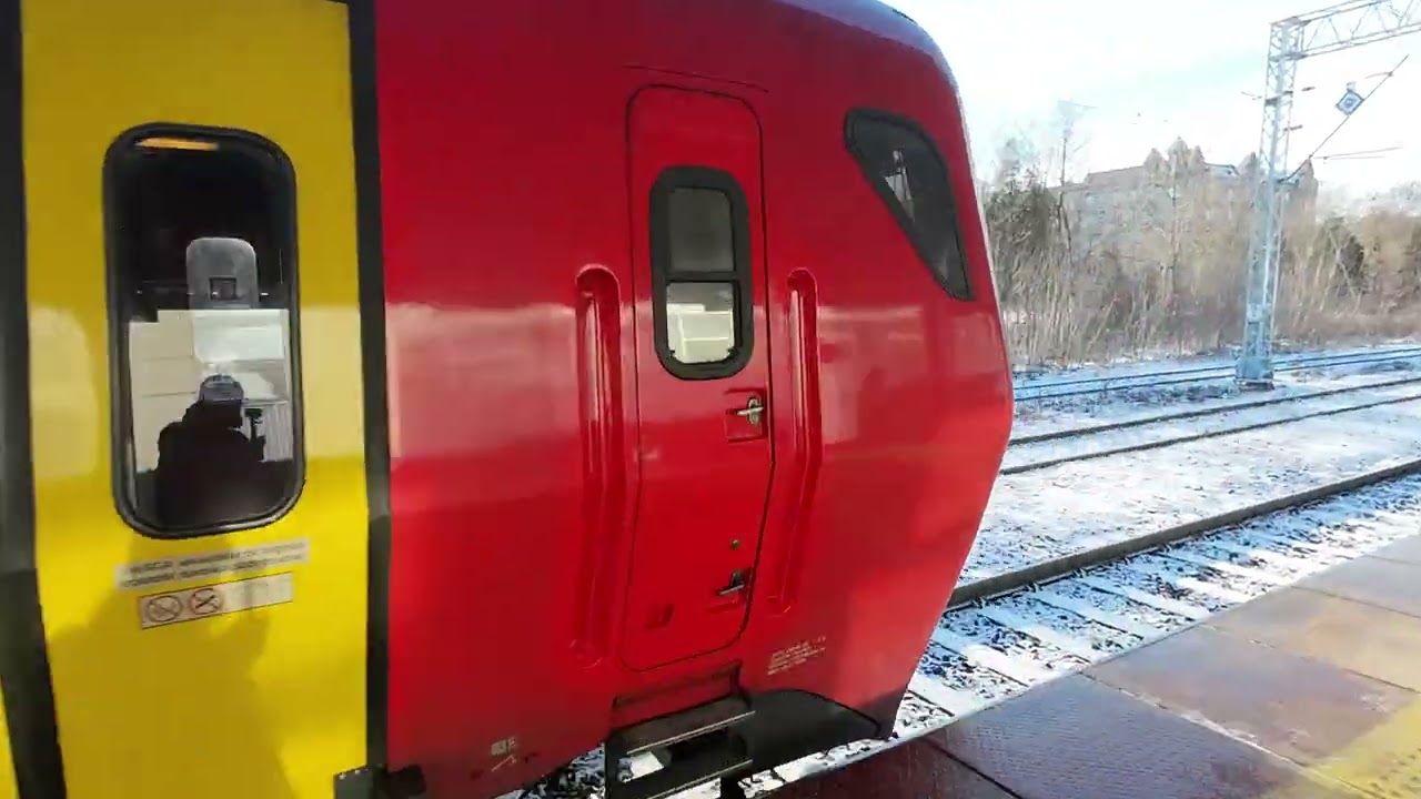 Kilka składów na stacji Zabrze pod koniec roku.