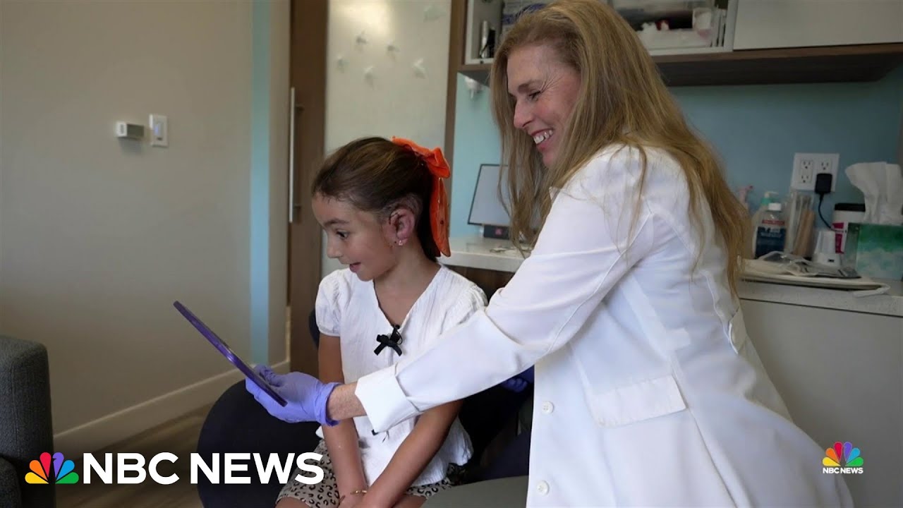 Parents fight for coverage of daughter’s ear reconstruction Parents fight for coverage of daughter’s ear reconstruction