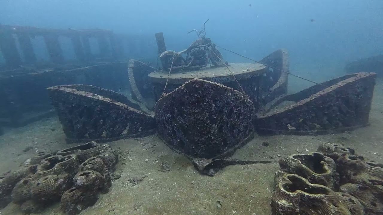 T13 Khaolak under water museum with www.go2similan.com