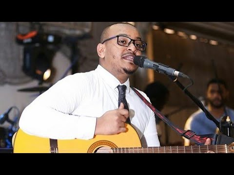 عمر الامين  الليل الهادي